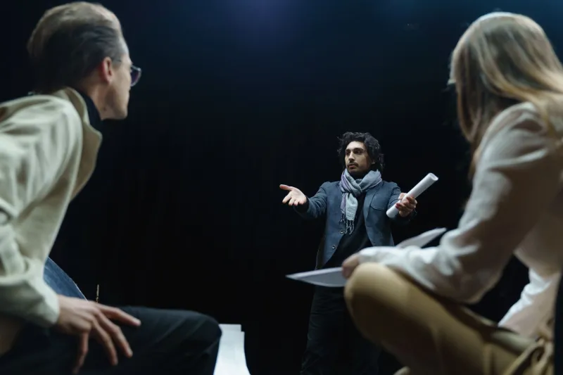El Teatro que Nace del Barrio: Iniciativas Comunitarias que Acercan la Escena a Todos